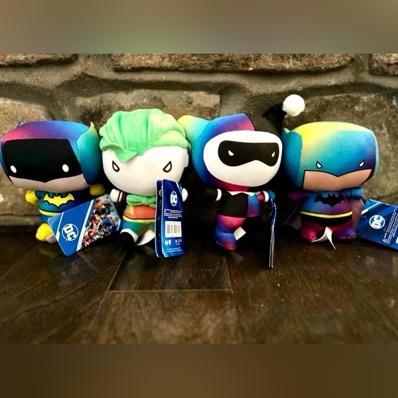 DC JUSTICE LEAGUE NWT Batman Batgirl Joker Harley Quinn Set Plushies - Picture 1 of 9
